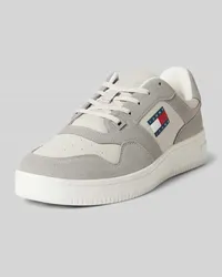 Tommy Hilfiger Ledersneaker mit Label-Patch Modell 'BASKET Mittelgrau