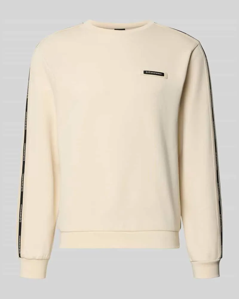 EA7 Sweatshirt mit Label-Details und Rundhalsausschnitt Sand