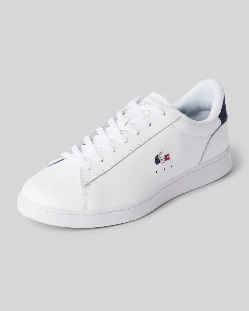 Lacoste Ledersneaker mit Logo-Stitching Modell 'CARNABY Weiss