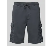 Shorts in unifarbenem Design mit elastischem Bund