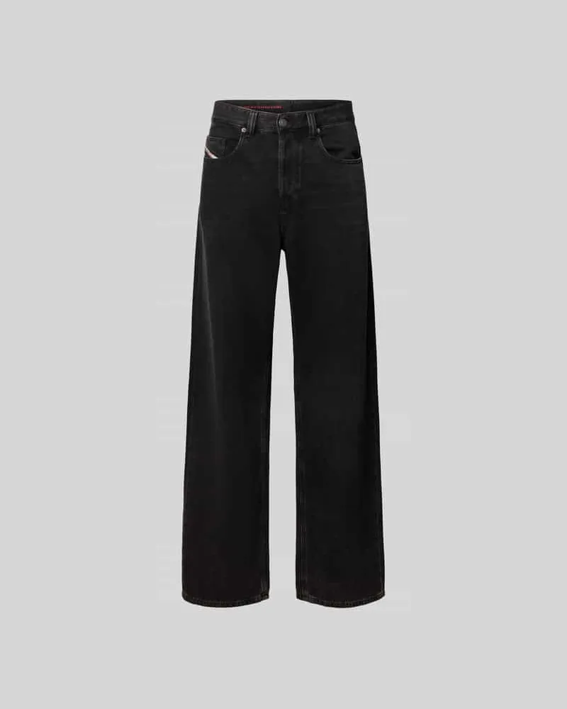 Diesel Wide Fit Jeans mit Logo-Patch Black