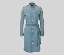 Knielanges Jeanskleid mit Bindegürtel Modell 'JAMEIKA