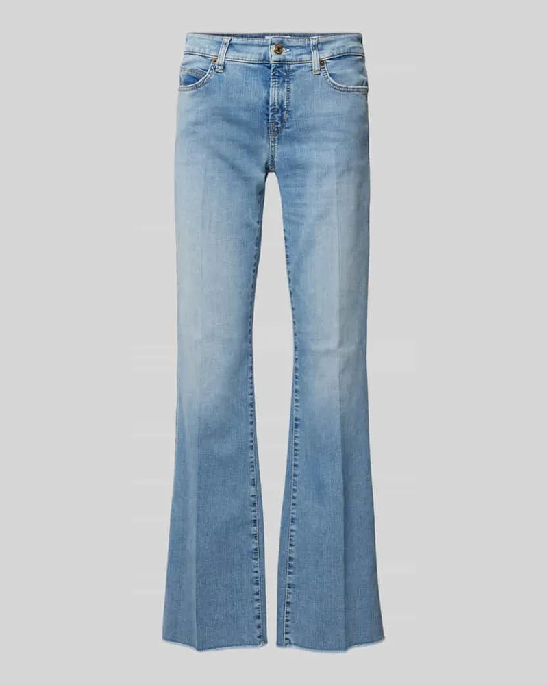 Cambio Flared Fit Jeans mit Bügelfalten Hellblau