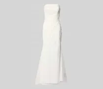 Brautkleid im Off-Shoulder-Look