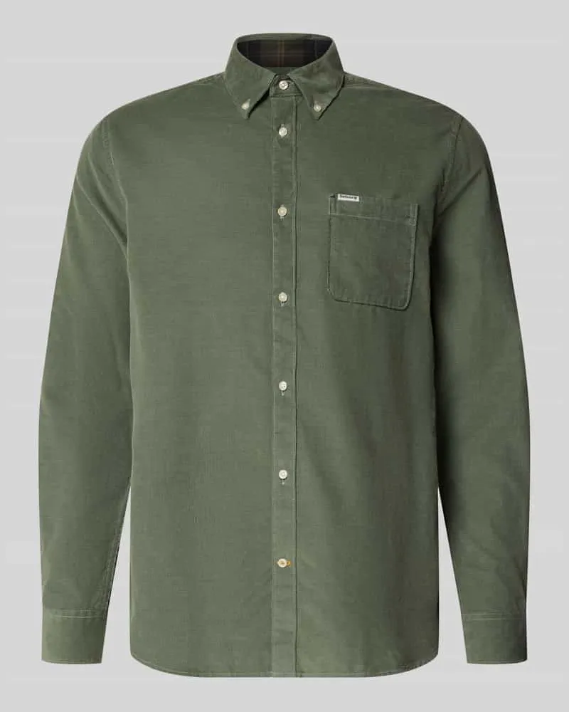 Barbour Tailored Fit Cordhemd mit Brusttasche Schilf