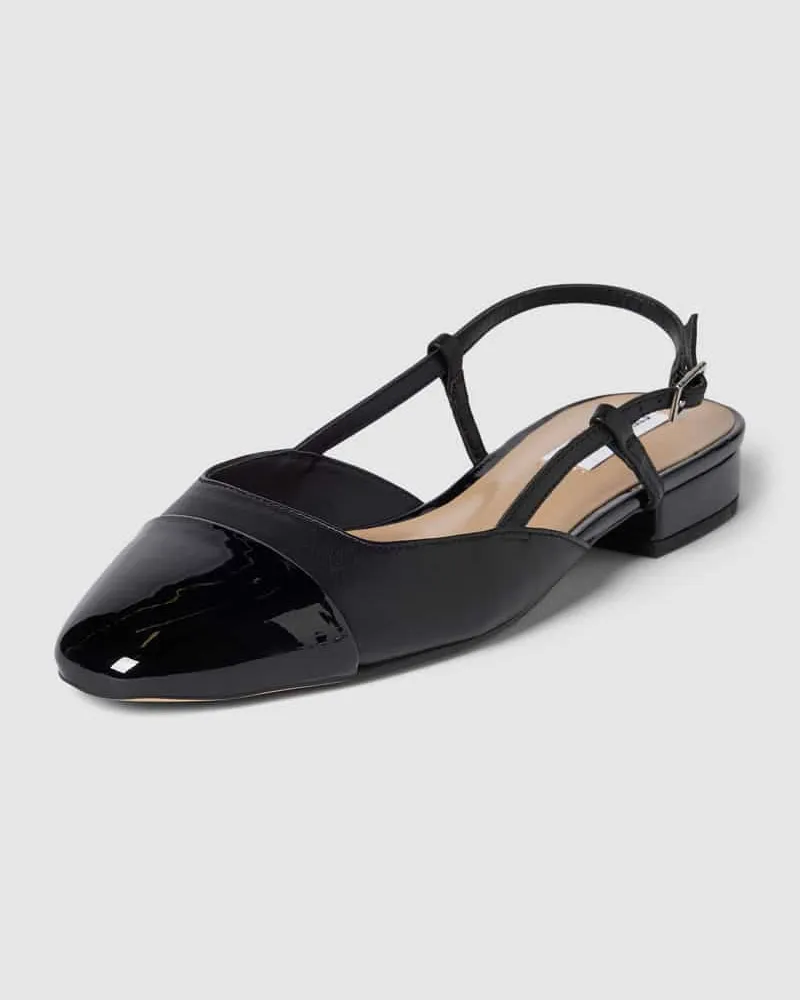 Steve Madden Ballerinas aus Leder mit Dornschließe Black