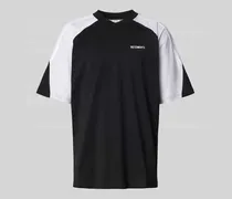 Regular Fit T-Shirt mit Logo-Stitching
