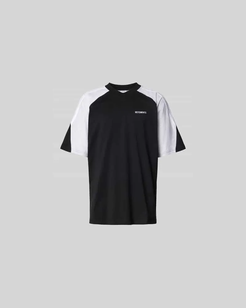 VETEMENTS Regular Fit T-Shirt mit Logo-Stitching Black