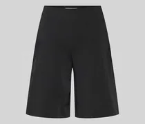 Shorts in unifarbenem Design Modell 'Iska