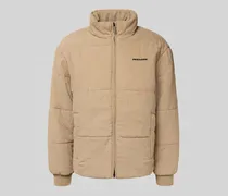 Steppjacke mit Stehkragen