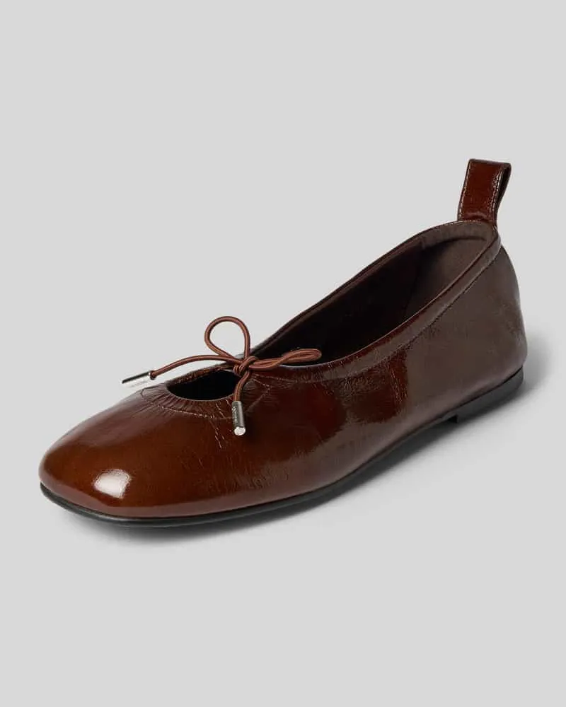 Alohas Ballerina mit Ziernaht Modell 'ROSALIND Black