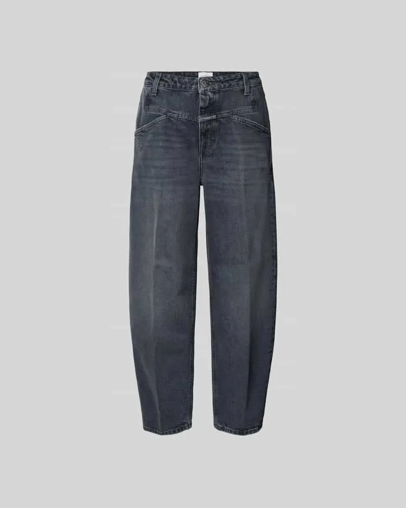 Closed Jeans in 3/4-Länge mit Logo-Patch Mittelgrau