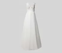 Brautkleid mit Häkelspitze
