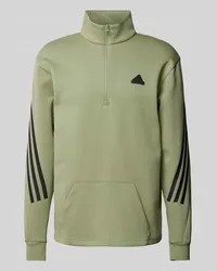 adidas Sweatshirt mit Känguru-Tasche Oliv