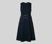 Tailliertes Businesskleid aus Baumwoll-Mix Modell 'TAZIO