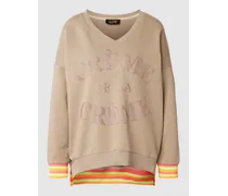 Oversized Sweatshirt mit Strassstein-Statement Modell 'Creme de la Creme