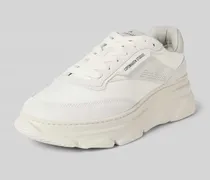 Sneaker mit Label-Print