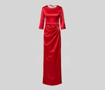 Abendkleid mit seitlicher Raffung