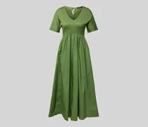 Maxikleid mit V-Ausschnitt Modell 'BRONZO