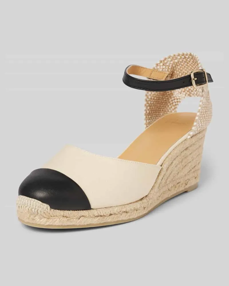 Castañer Wedges mit Dornschließe Modell 'CORALINE Ecru