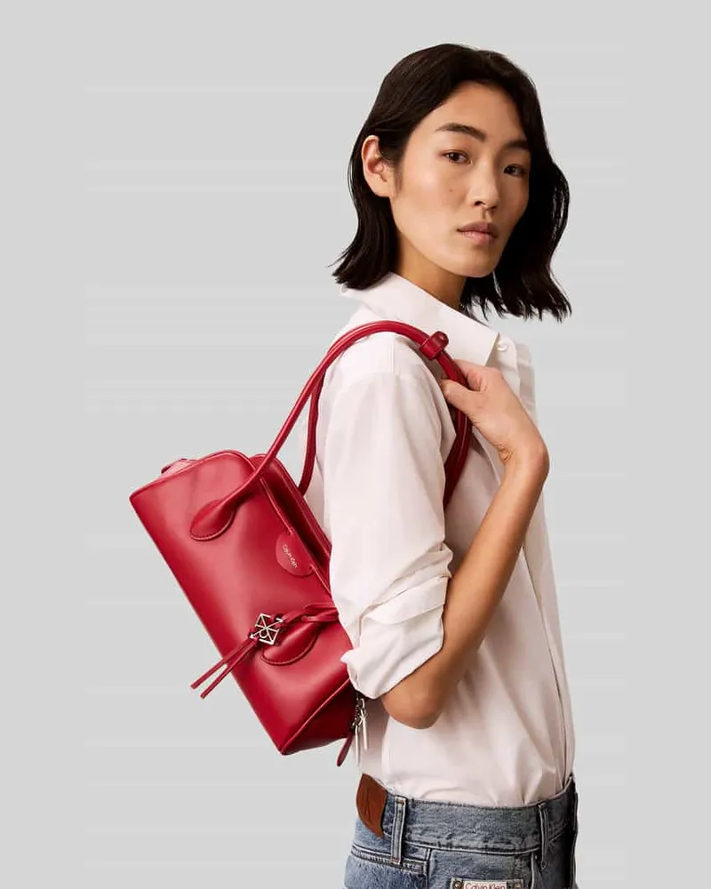 Calvin Klein Henkeltasche mit Label-Prägung Modell 'EMBLEM TRIO SHOULDER BAG Rot