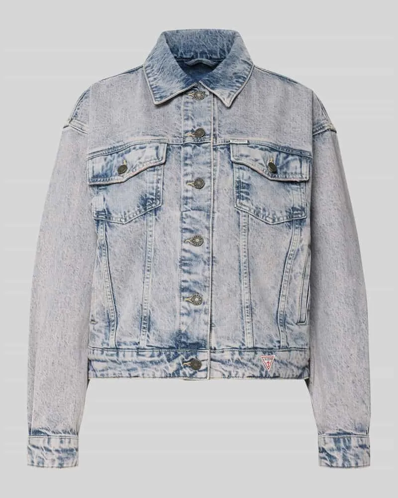 Guess Oversized Jeansjacke mit Brusttaschen und Label-Patch Hellblau