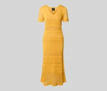 Strickkleid aus Baumwolle in Midilänge