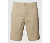 Standard Fit Chino-Short mit Gesäßtaschen