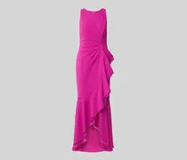 Abendkleid mit Drapierungen und Volants