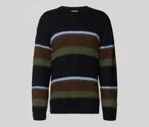 Strickpullover mit gerippten Abschlüssen