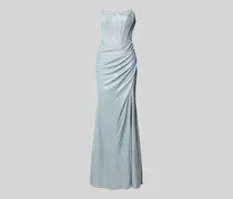 Abendkleid in Glitzer-Optik