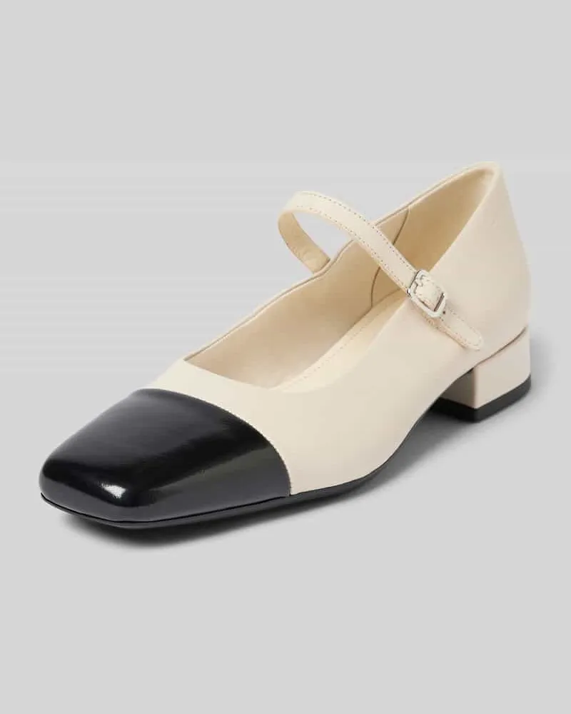 Vagabond Pumps mit Dornschließe Modell 'DEBBI Offwhite