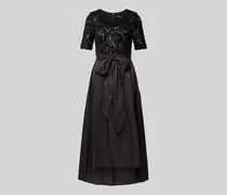 Abendkleid mit Pailletten und Bindegürtel