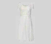 Cocktailkleid mit Rundhalsausschnitt und Perlen