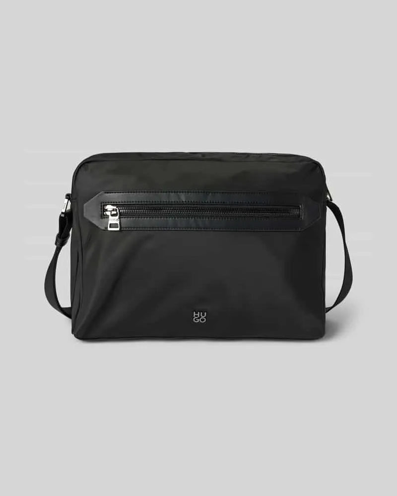 HUGO BOSS Tasche in unifarbenem Design Modell 'Elliott Black