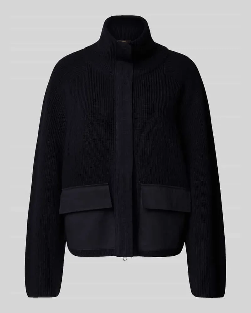 windsor. Strickjacke aus Schurwolle mit Stehkragen und Pattentaschen Marine