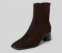 Stiefelette aus Rindsvelours mit Blockabsatz