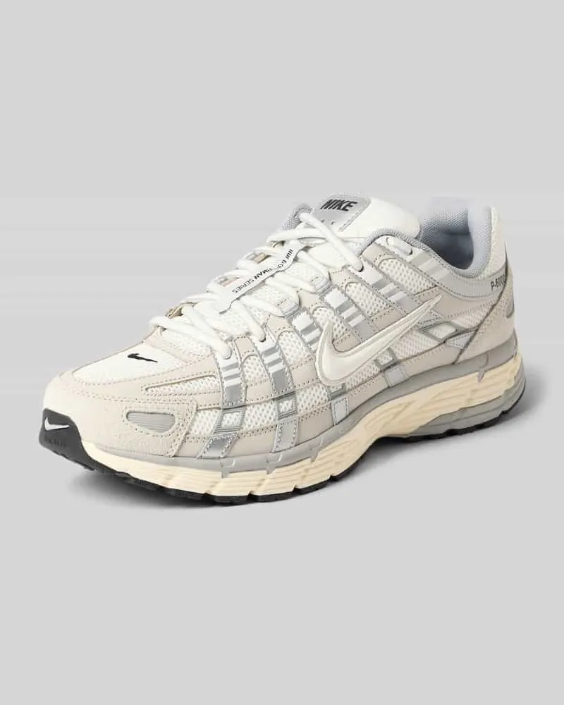 Nike Sneaker mit Logo-Detail Offwhite