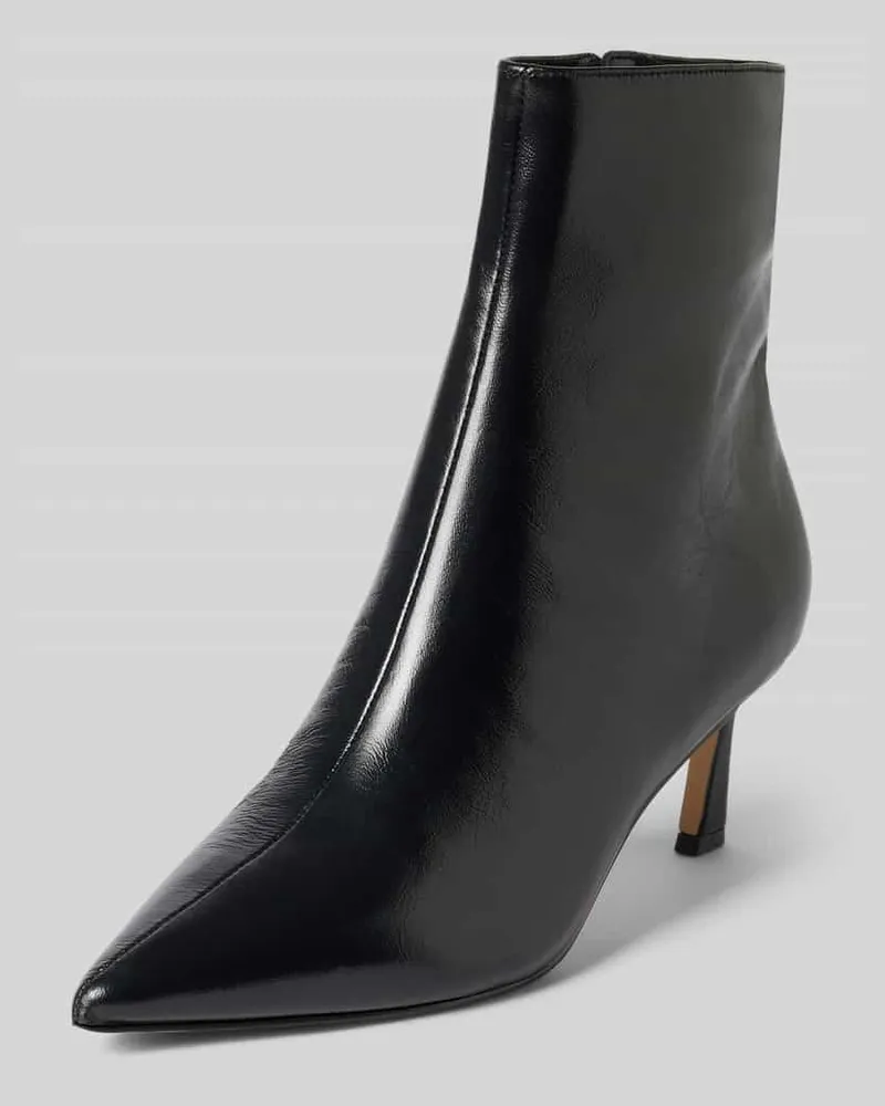 Steve Madden Stiefelette aus Rindsnappa mit Kitten Heel Black