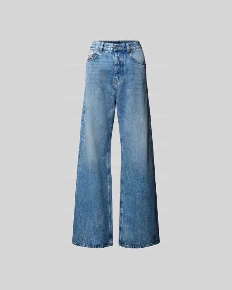 Diesel Relaxed Fit Jeans mit Kontrastnähten Jeansblau