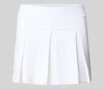 Ausgestellter Sport-Rock mit integrierter Radlerhose
