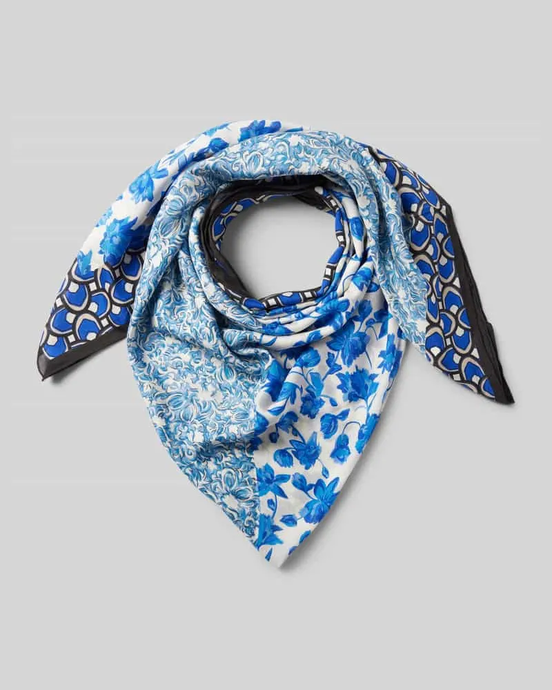 Max Mara Schal aus Modal-Seide-Mix mit Label-Detail Modell 'SARONG Hellblau
