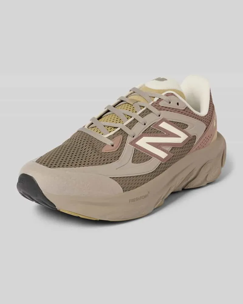 New Balance Sneaker mit Label-Detail Modell 'UTRNAC Hellbraun