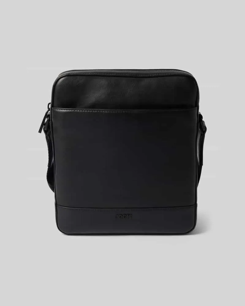 JOOP! Crossbody Bag mit Label-Detail Modell 'manciano Black
