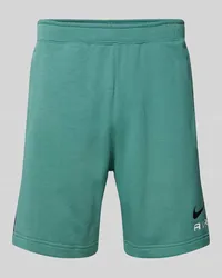 Nike Sweatshorts mit Label-Print Gruen