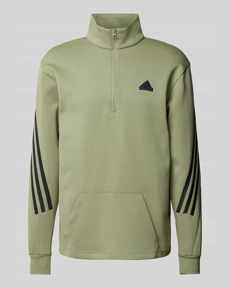 adidas Sweatshirt mit Känguru-Tasche Oliv