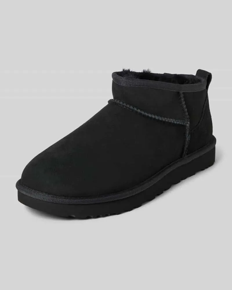 UGG Stiefeletten aus echtem Leder Modell 'Classic Ultra Mini Black