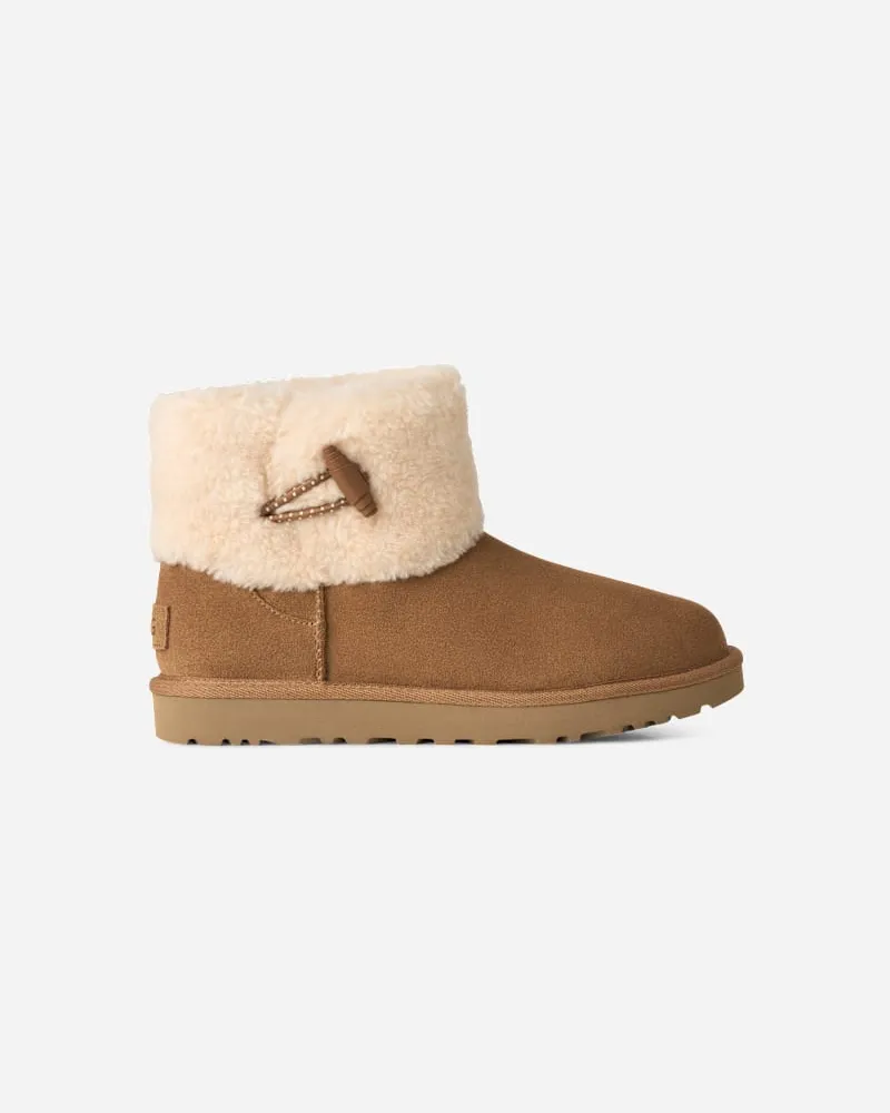 UGG Classic Mini Posy Toggle Boot für Damen in Brown, Größe Chestnut