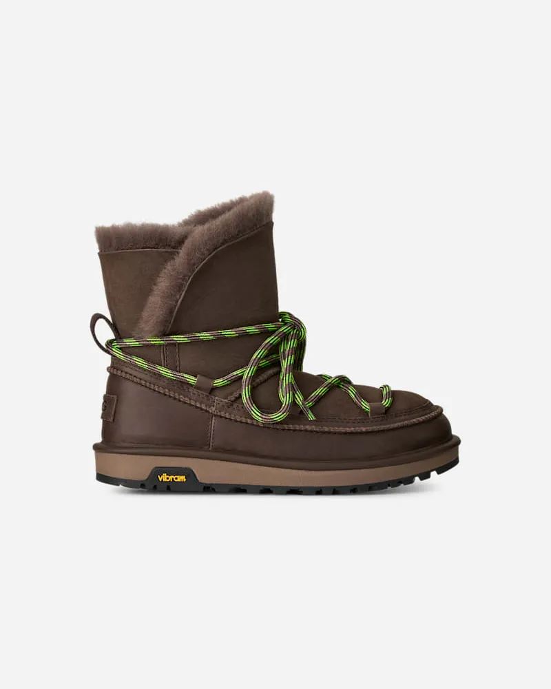 UGG Classic Tread Boot für Damen in Dusted Cocoa, Größe Dusted