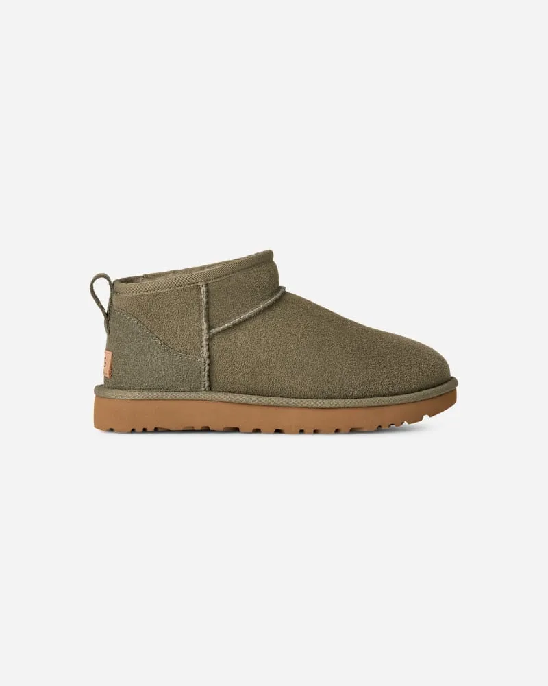 UGG Classic Ultra Mini Boot für Damen | UGG® EU in Green, Größe Twinface Moss